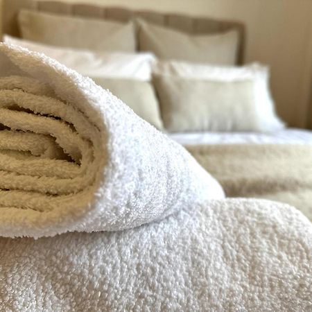 גלאזגו Private Room With En-Suite And Parking In Shared Flat מראה חיצוני תמונה